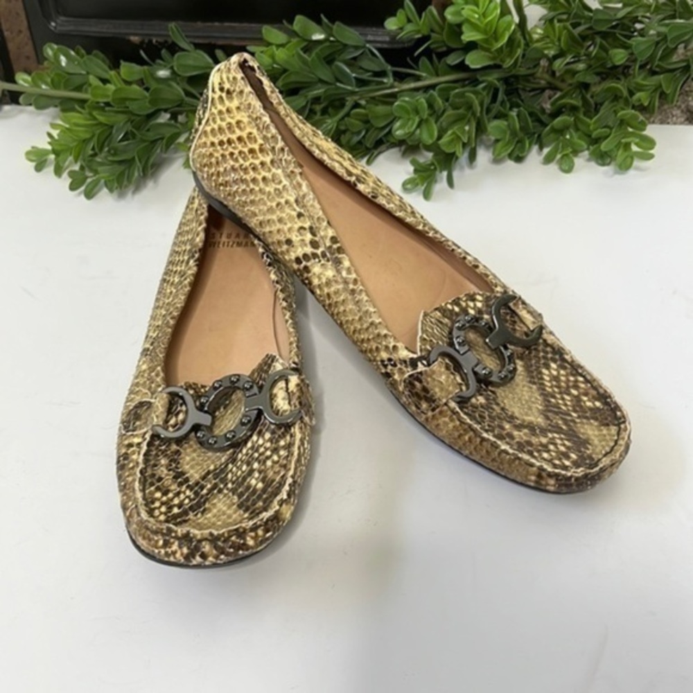 Stuart Weitzman Loafers Sz 8.5 snakeskin